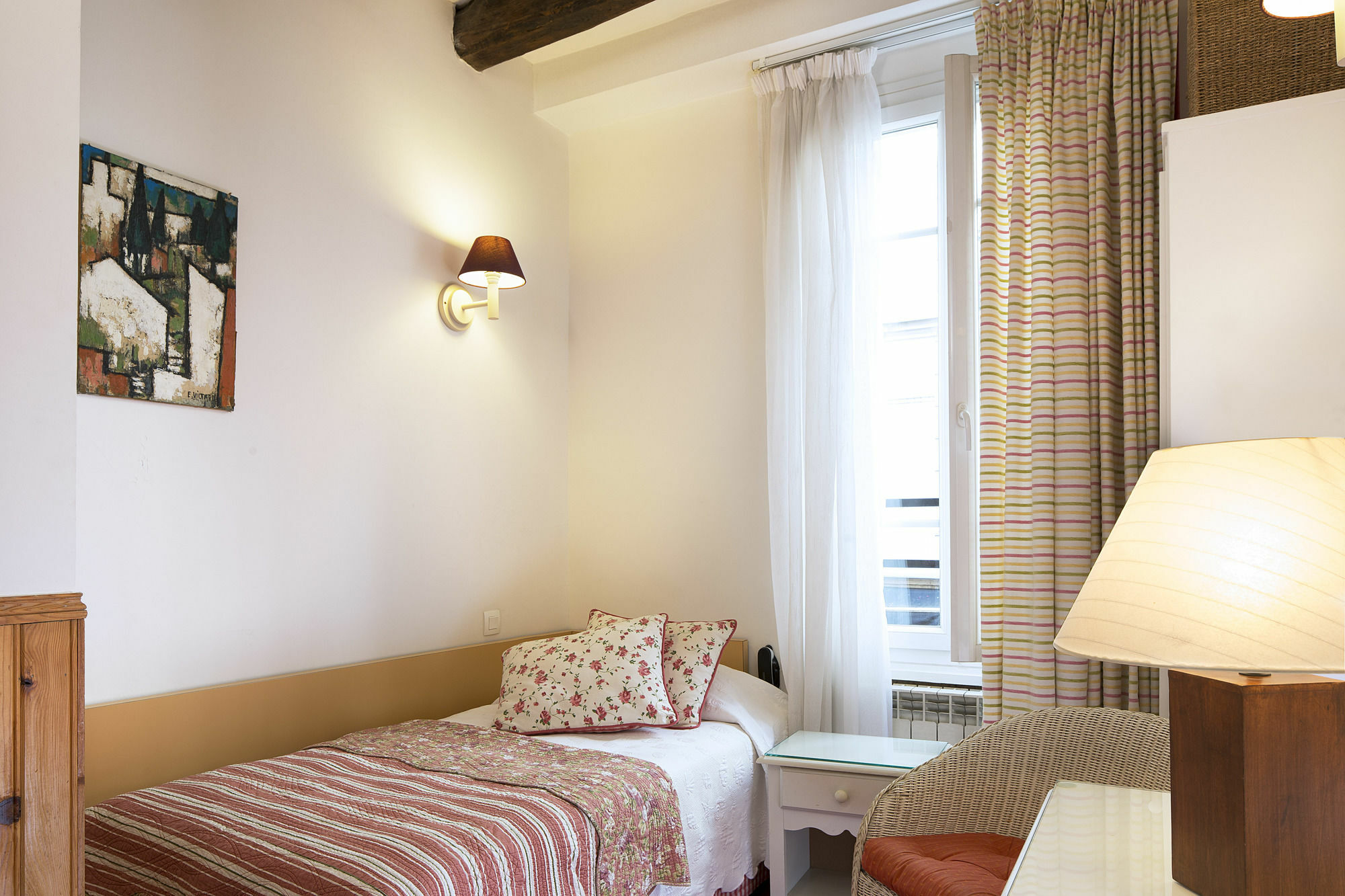 Hotel Du Cygne Париж Экстерьер фото